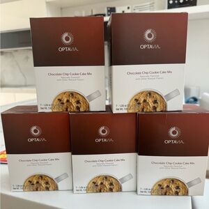 5 boxes Optavia Chocolate Chip Cookie Cake: new unopened